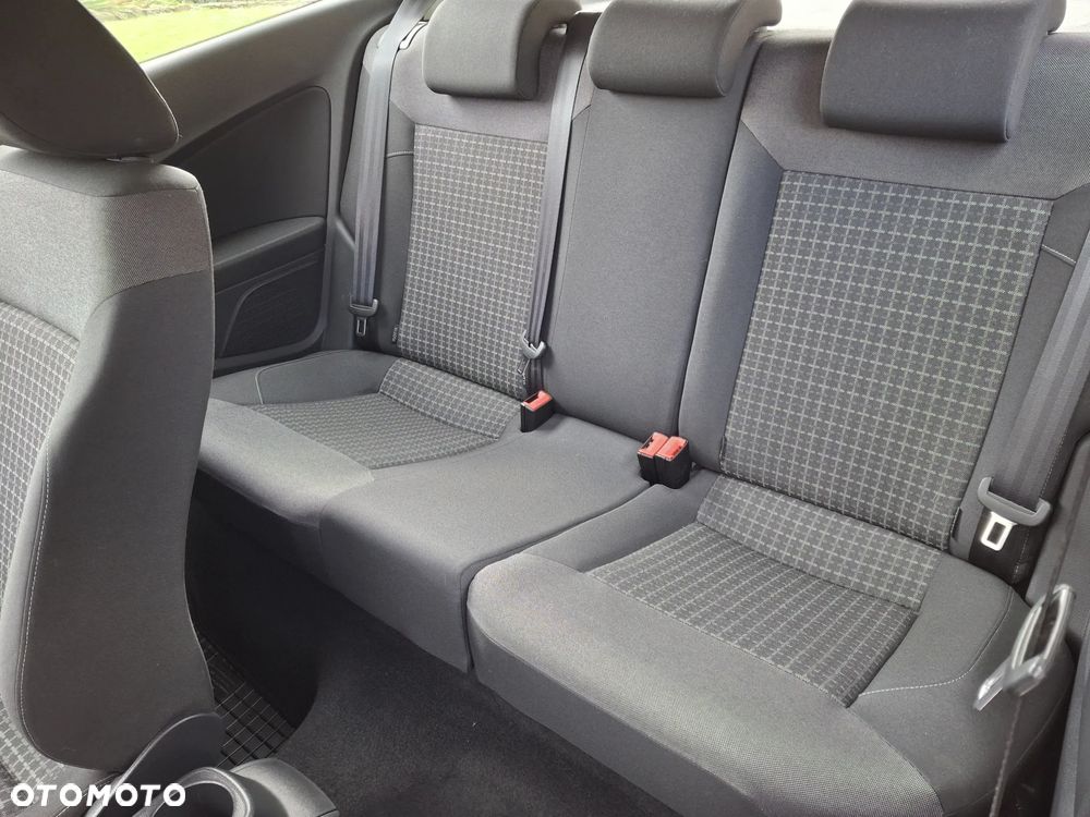 Volkswagen Polo 1.4 TDI (Blue Motion Technology) Highline - 11