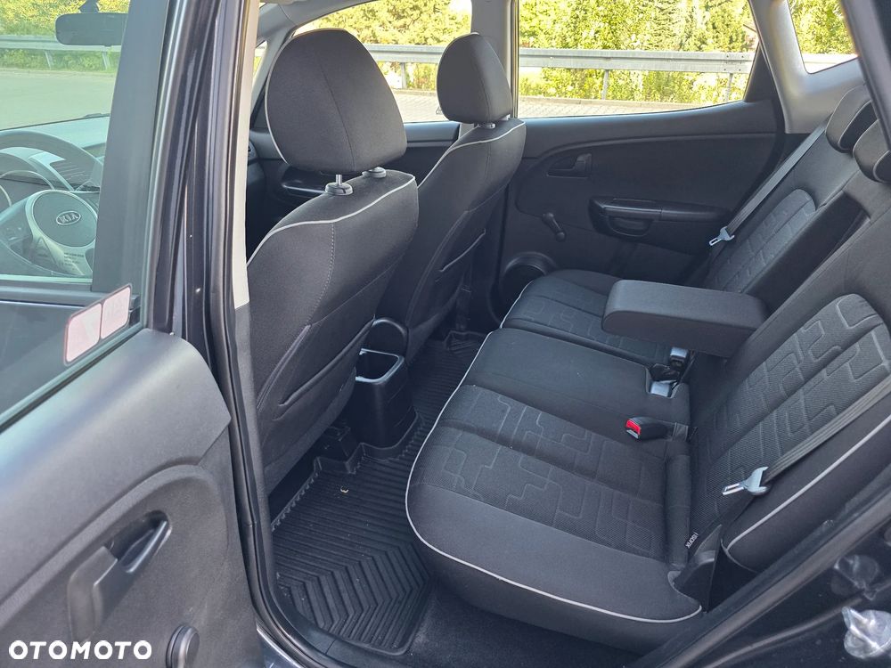 Kia Venga 1.6 CRDi L - 6