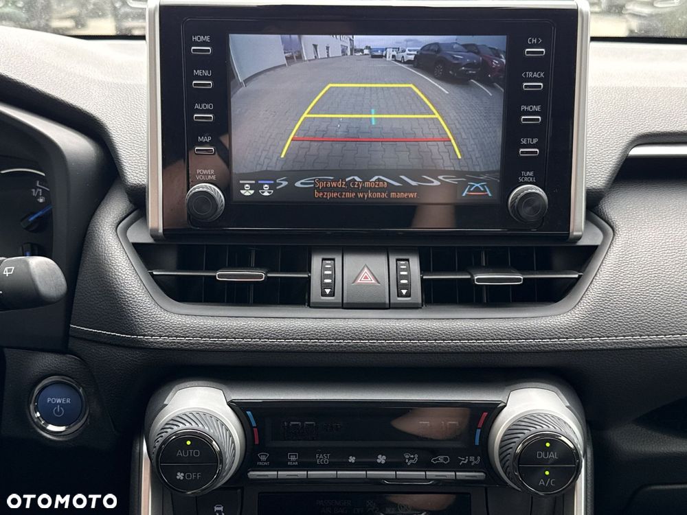Toyota RAV4 - 16
