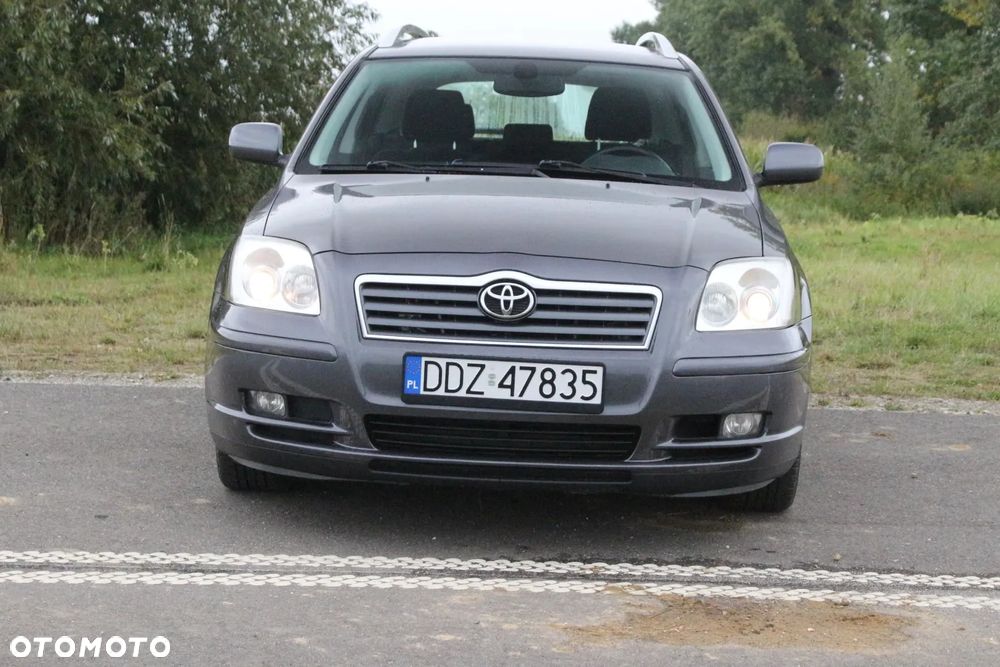 Toyota Avensis 2.0 D-4D Combi - 3