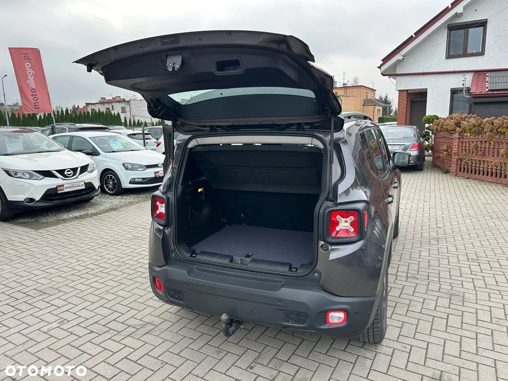 Jeep Renegade - 25