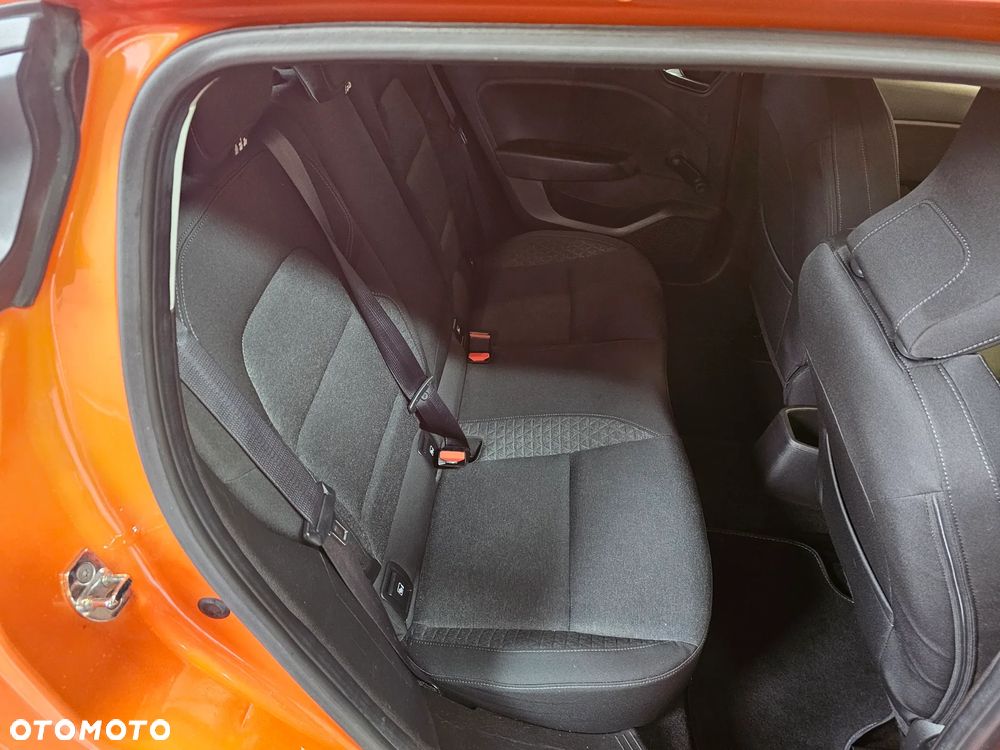 Renault Clio - 13