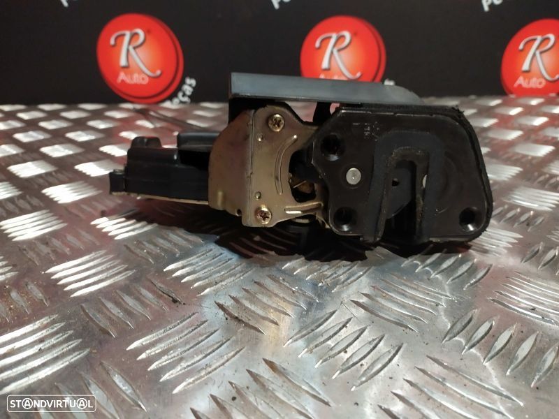 Fecho Da Porta Frente Dto Hyundai Matrix (Fc) - 4