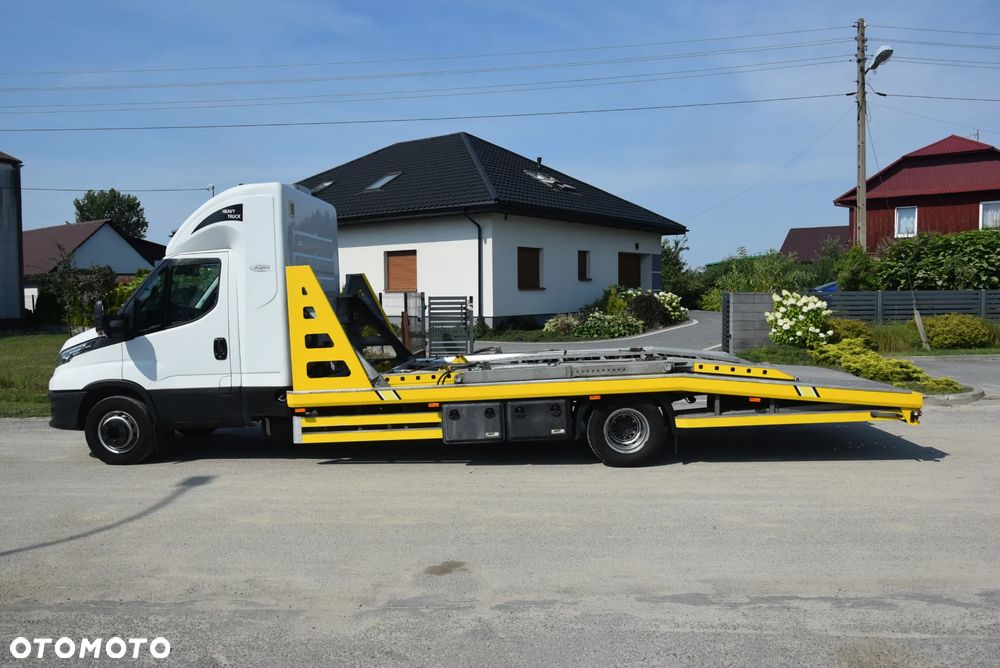 Iveco DAILY 70C - 13