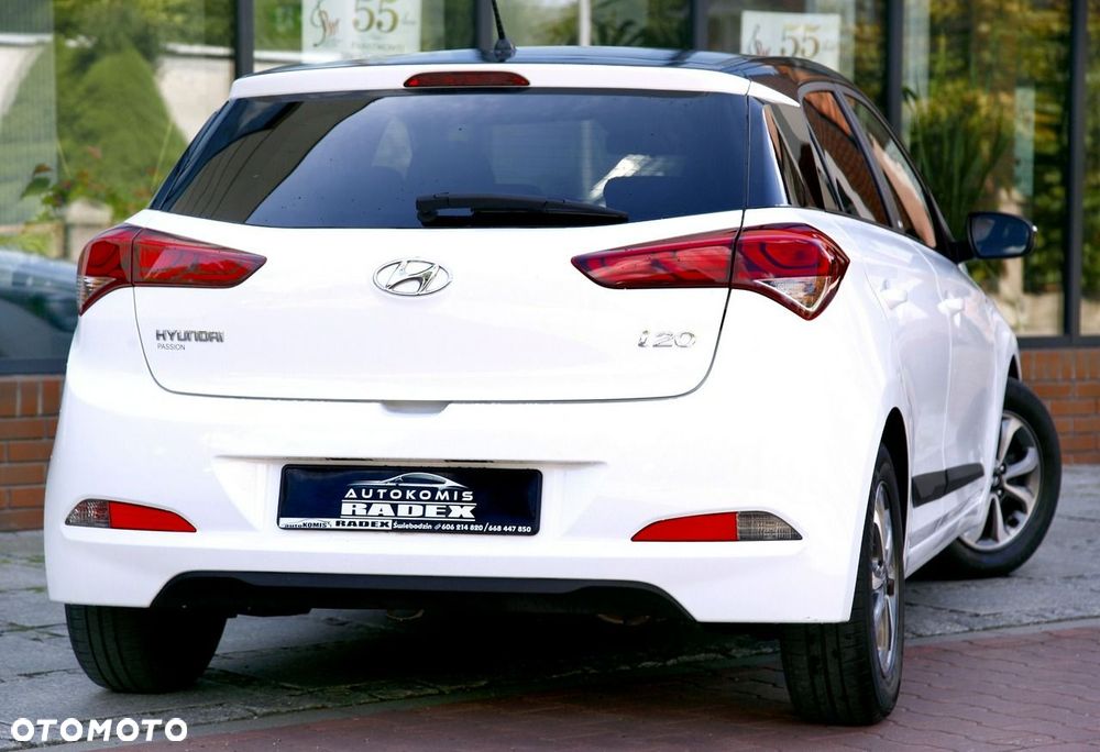 Hyundai i20 1.2 Passion Plus - 8