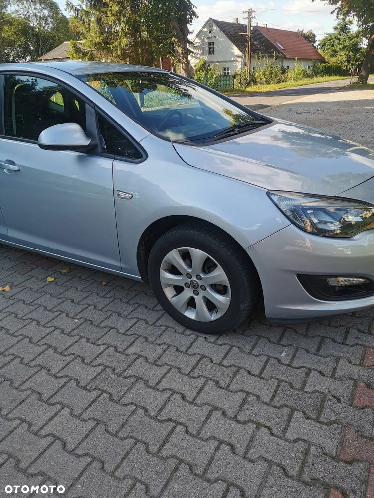 Opel Astra 1.6 Business EU6 - 29