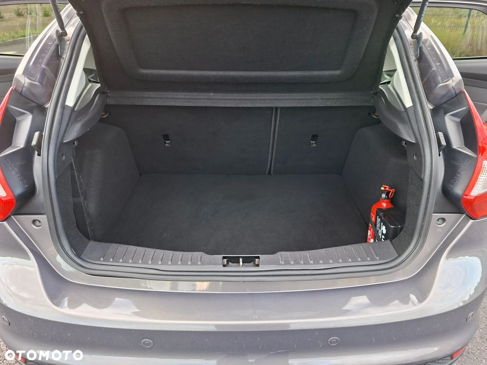 Ford Focus 2.0 TDCi Titanium - 16