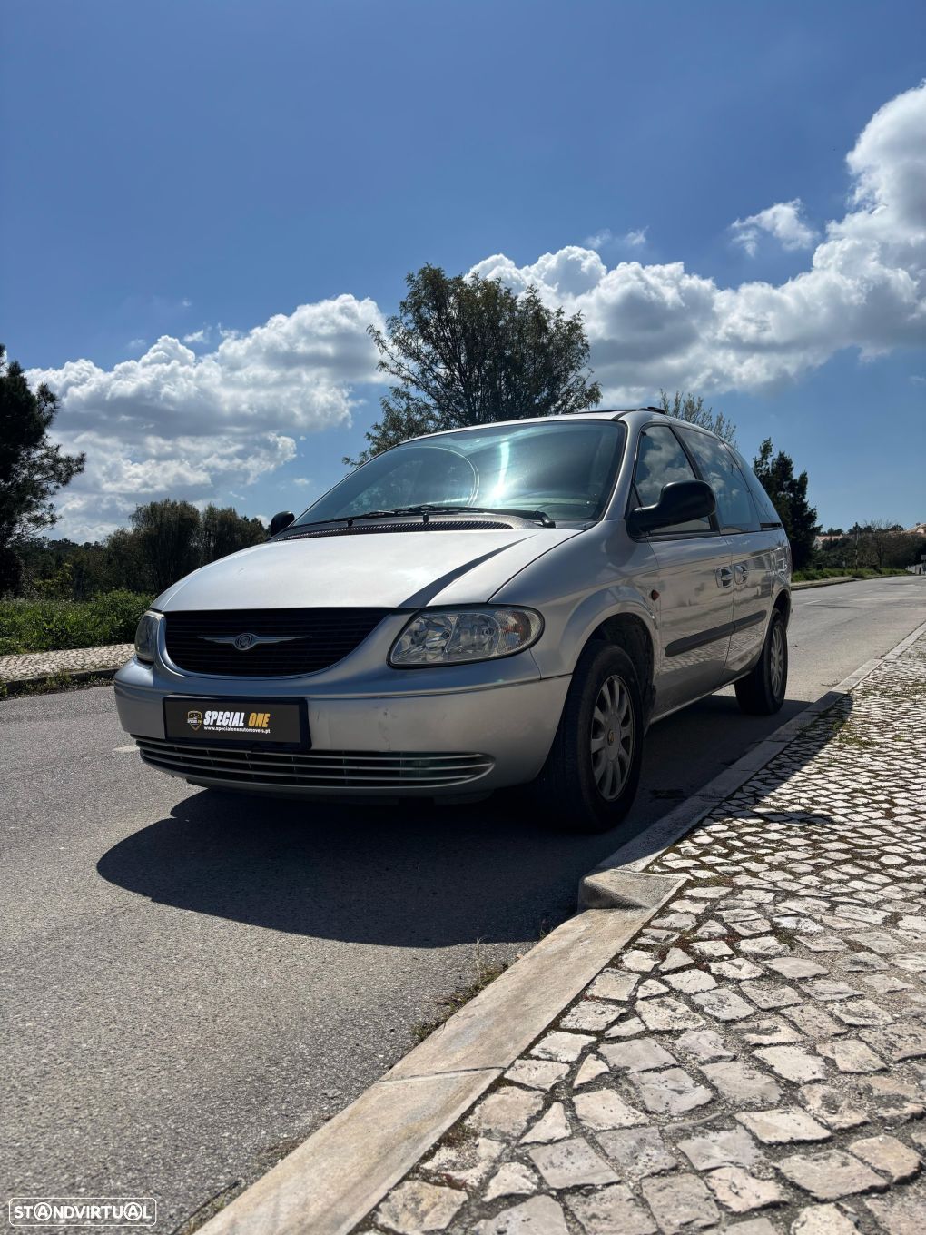Chrysler Voyager 2.5 CRD SE - 1