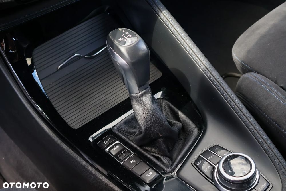 BMW X1 xDrive18d M Sport - 13
