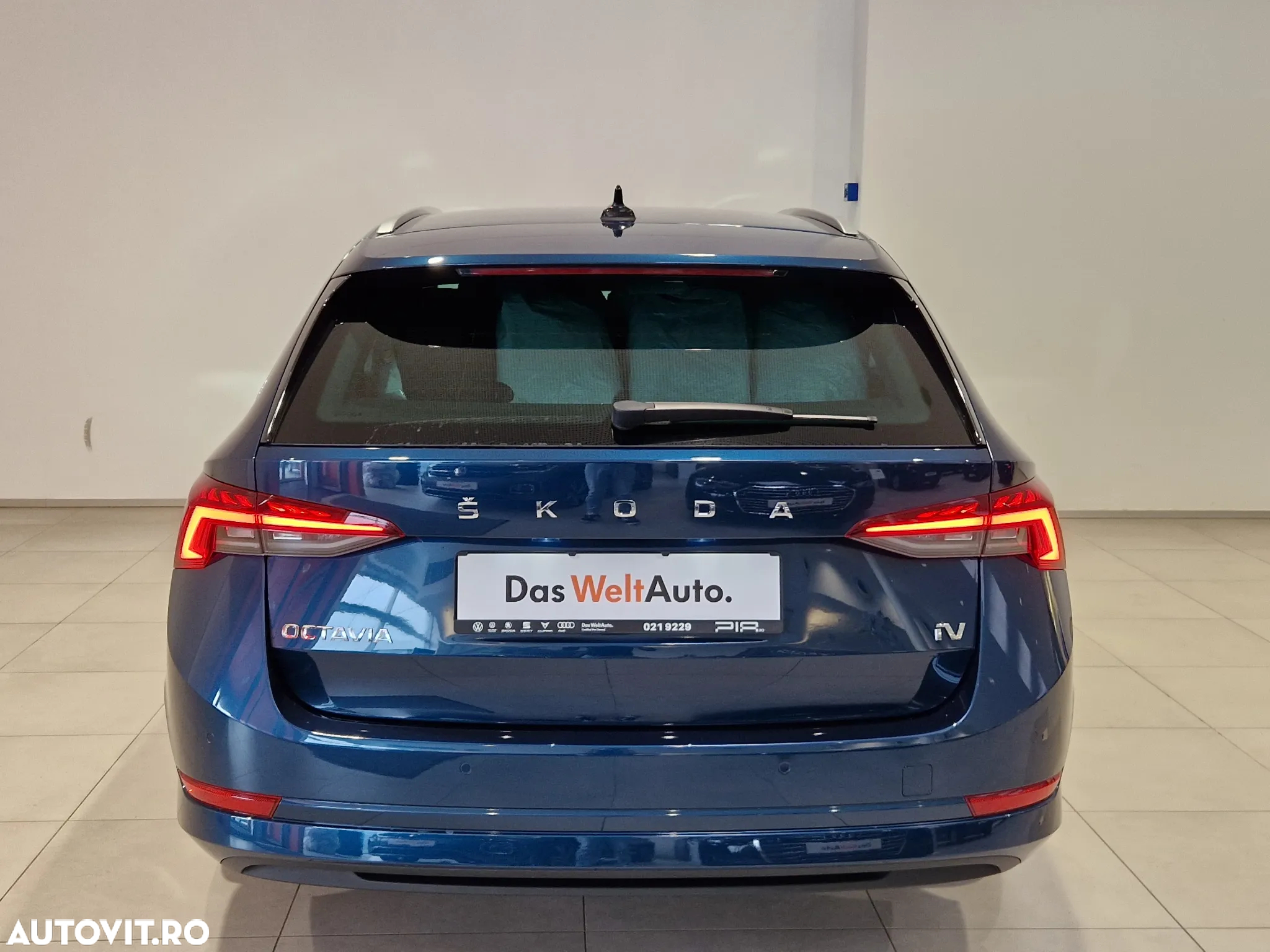 Skoda Octavia Combi 1.4 TSI iV DSG Style - 8