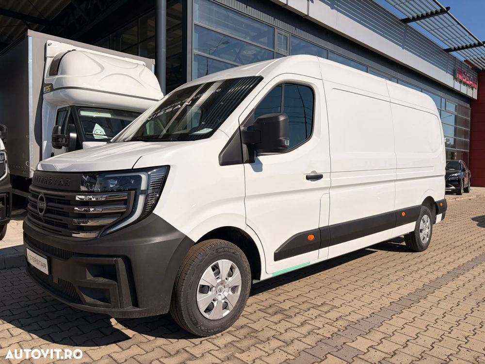Nissan Interstar - 3