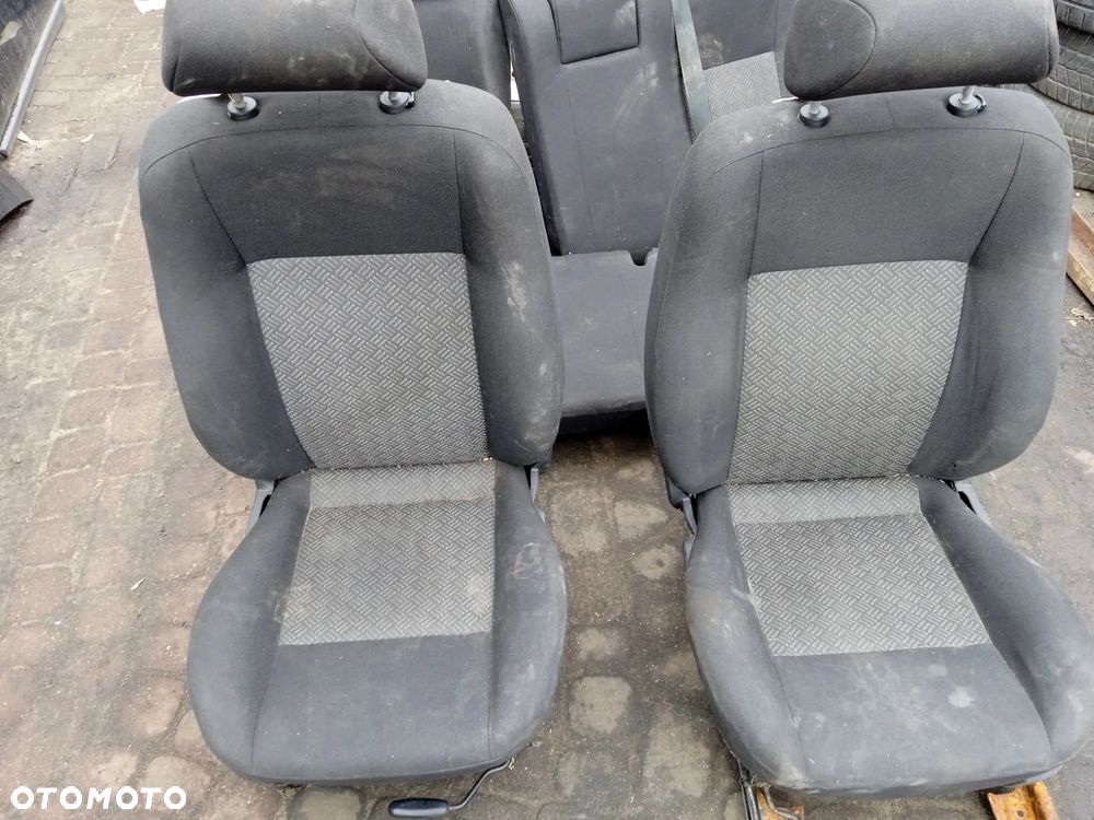 FOTEL KIEROWCY FORD MONDEO MK3 00-07 KOMBI - 4