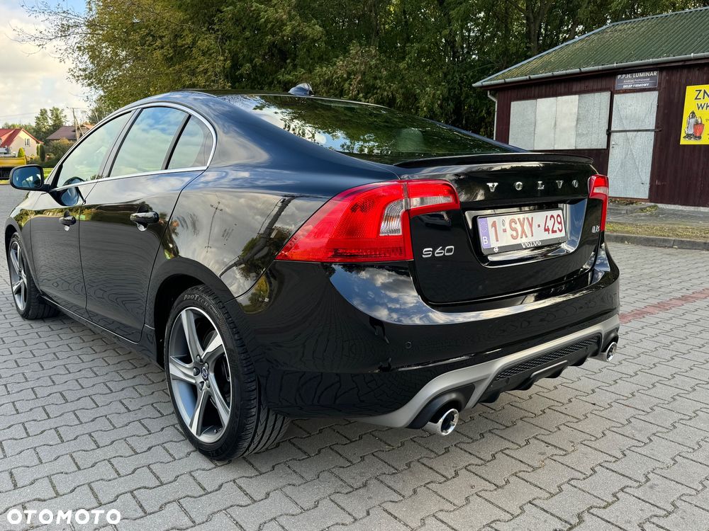 Volvo S60 D3 Summum - 14
