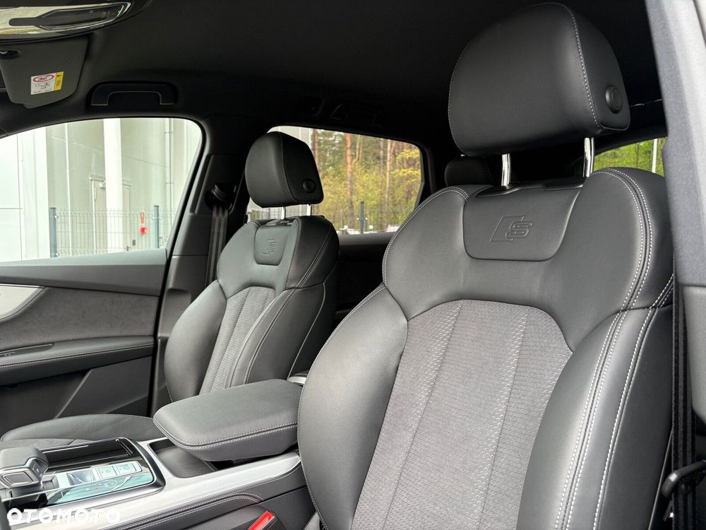 Audi Q7 - 16