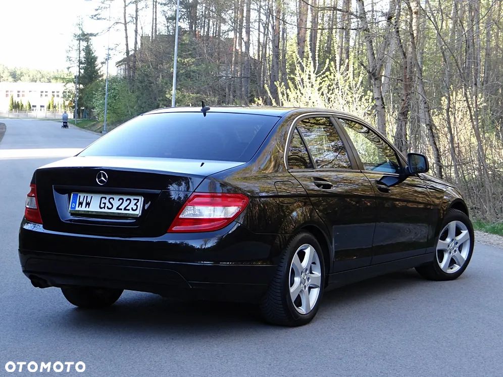 Mercedes-Benz Klasa C 180 Kompressor Automatik - 21