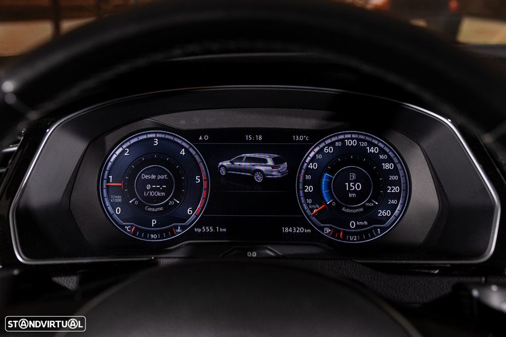 VW Passat Variant 2.0 TDi Highline DSG 4Motion - 12