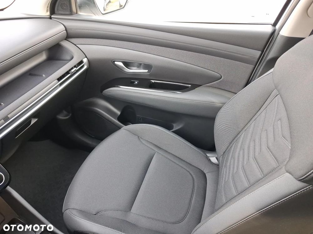 Hyundai Tucson 1.6 T-GDi Executive 2WD - 24
