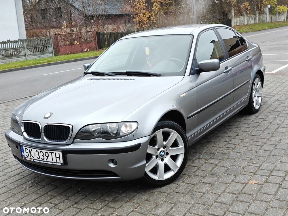 BMW Seria 3 318i - 3