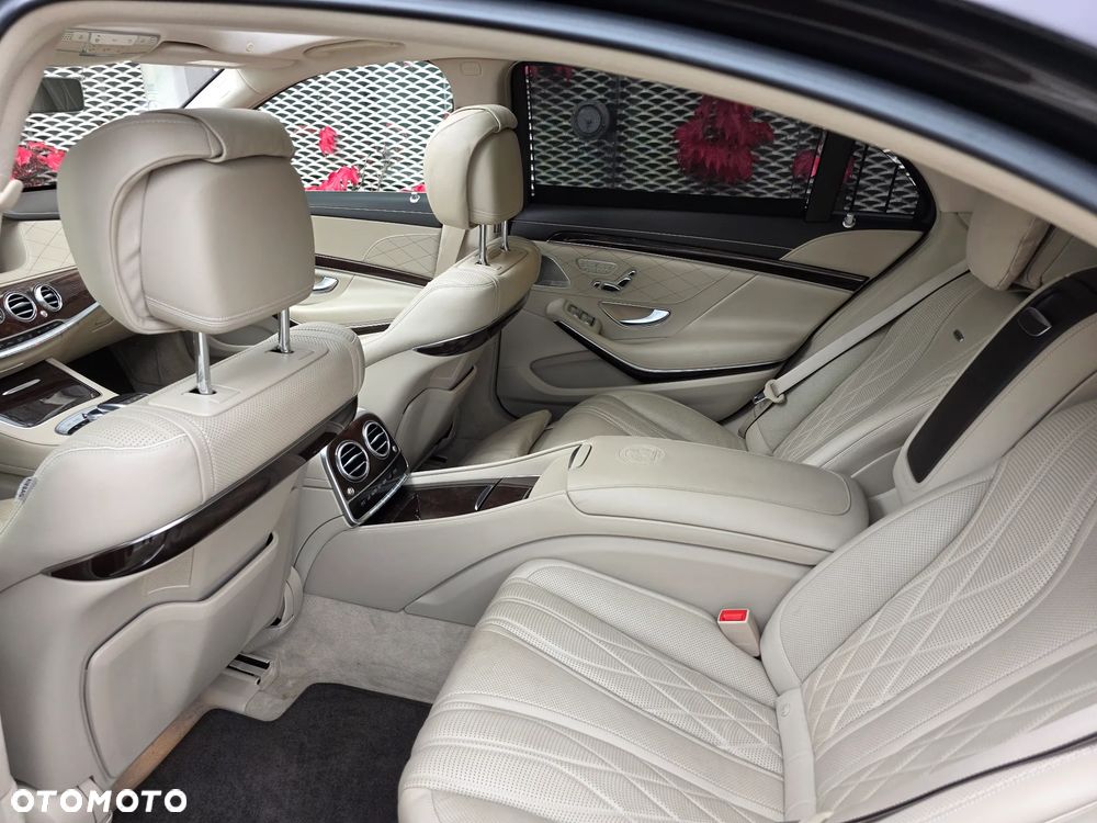 Mercedes-Benz Klasa S AMG 63 4-Matic+ L - 32