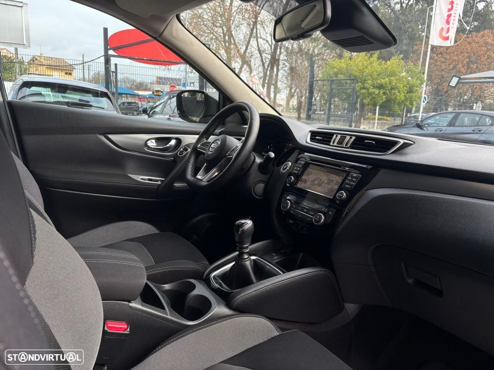 Nissan Qashqai 1.5 dCi N-Connecta - 25