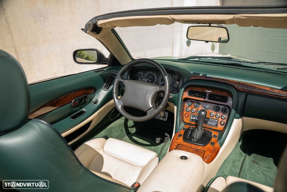 Aston Martin DB7 Vantage Volante - 15