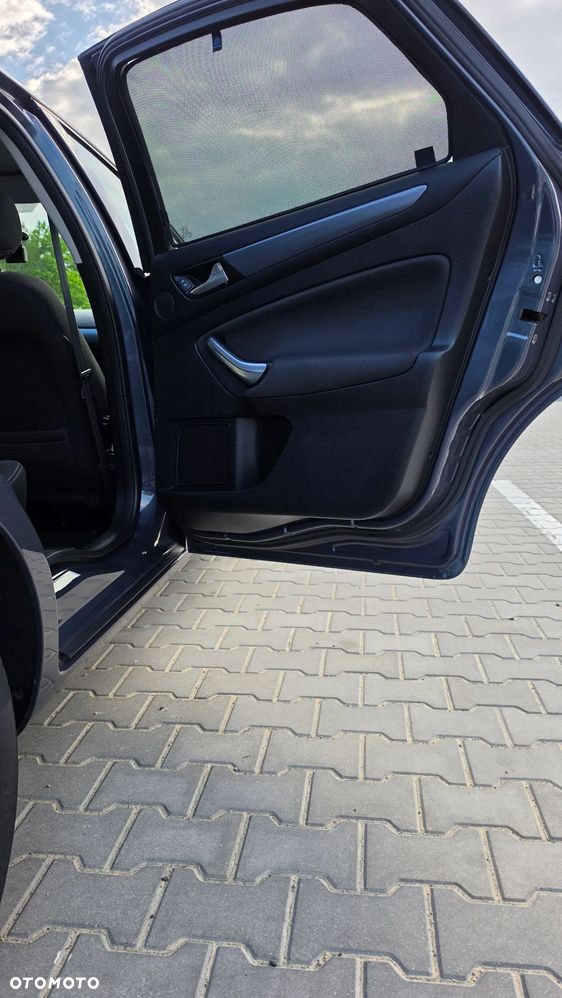 Ford Mondeo 2.0 TDCi Trend - 28