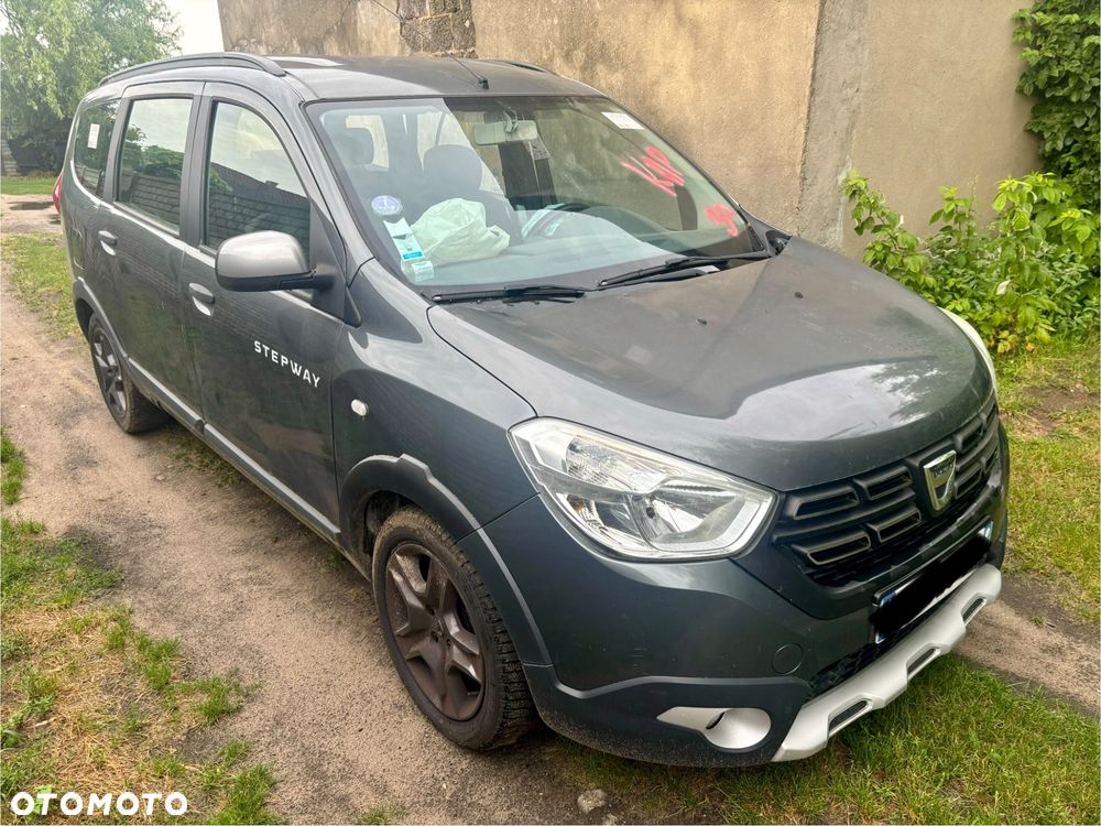 Dacia Lodgy TCe 115 Stepway - 2