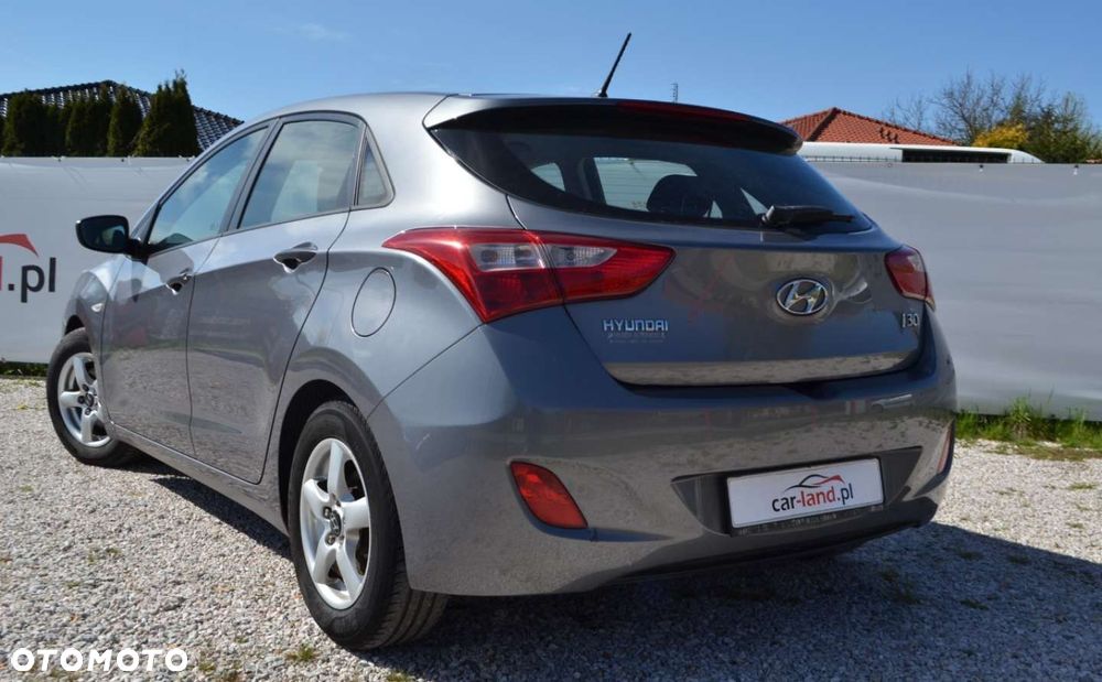 Hyundai i30 1.4 Classic - 9