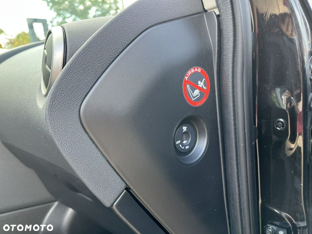Nissan Qashqai - 21