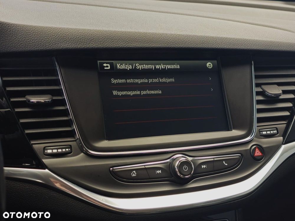 Opel Astra 1.6 T Elite S&S - 19