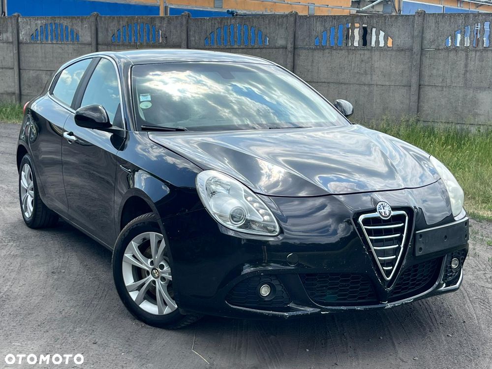Alfa Romeo Giulietta - 2
