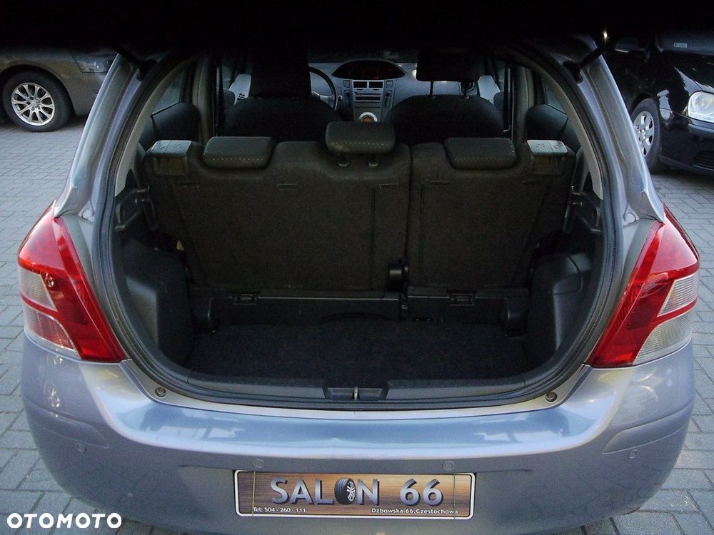 Toyota Yaris 1.33 VVT-i Executive - 18