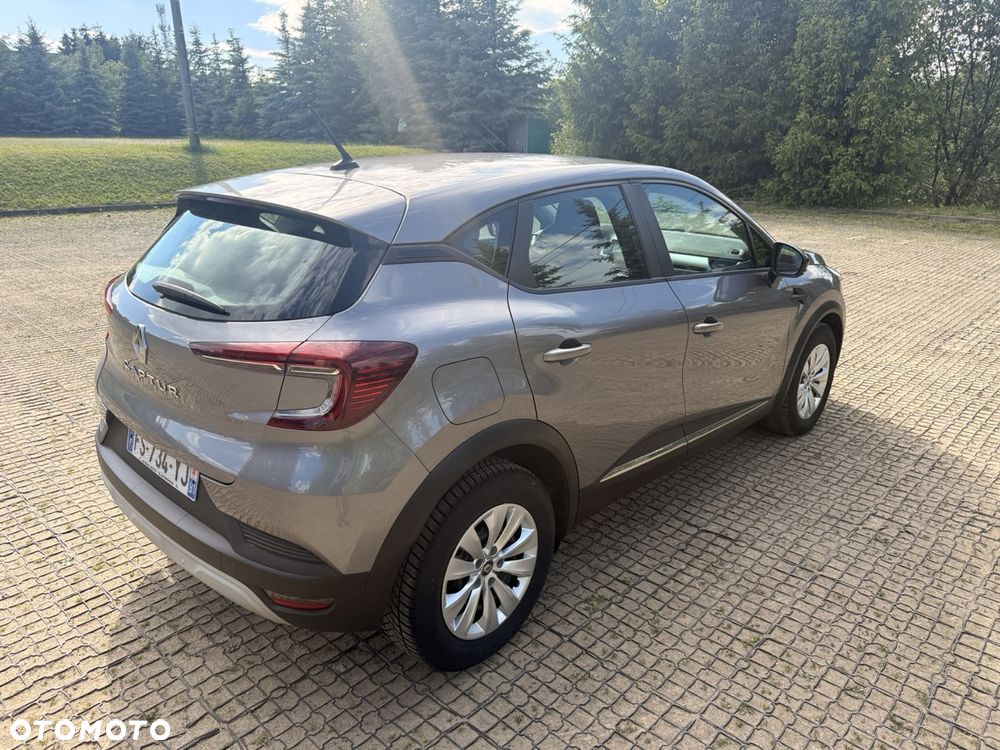 Renault Captur - 4