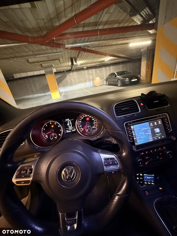 Volkswagen Golf - 3