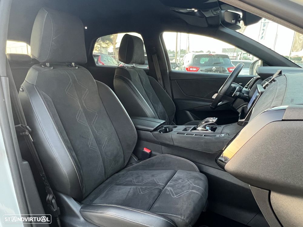 DS DS7 Crossback 1.5 BlueHDi Performance Line EAT8 - 24