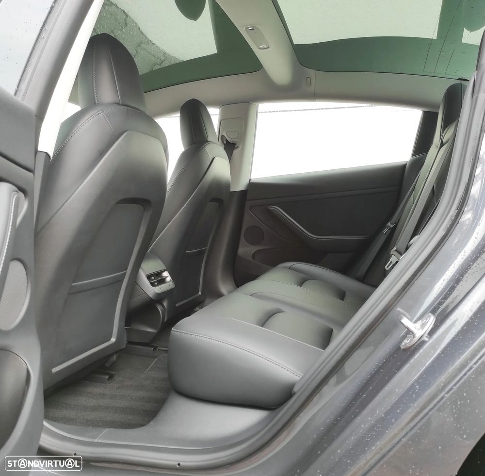 Tesla Model 3 Standard Range Plus RWD - 25