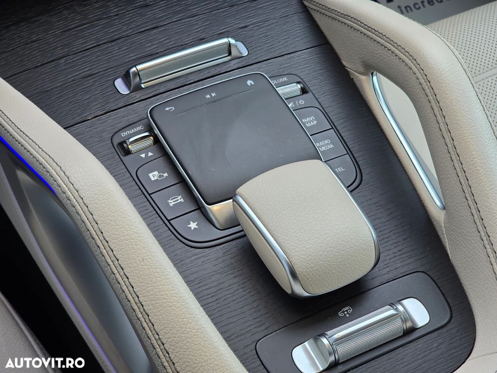 Mercedes-Benz GLE - 36