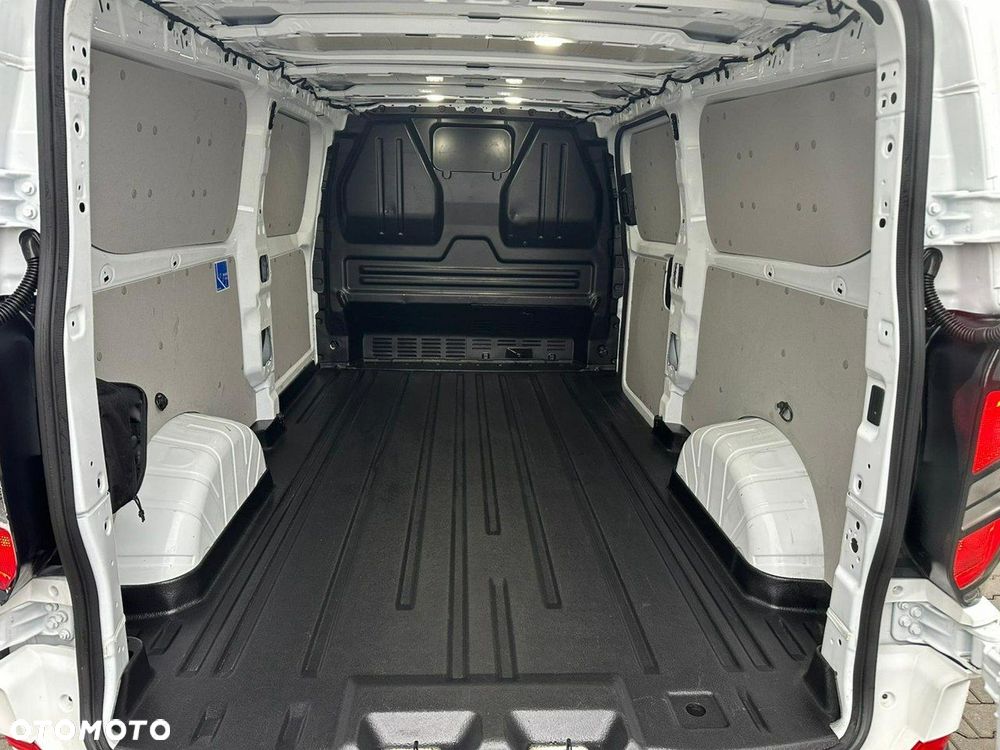 Ford Transit Custom - 10