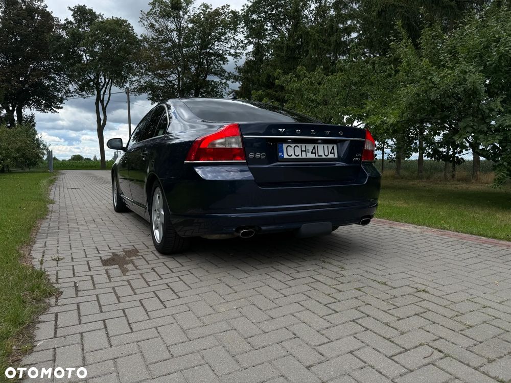 Volvo S80 D5 AWD R-Design Momentum - 4