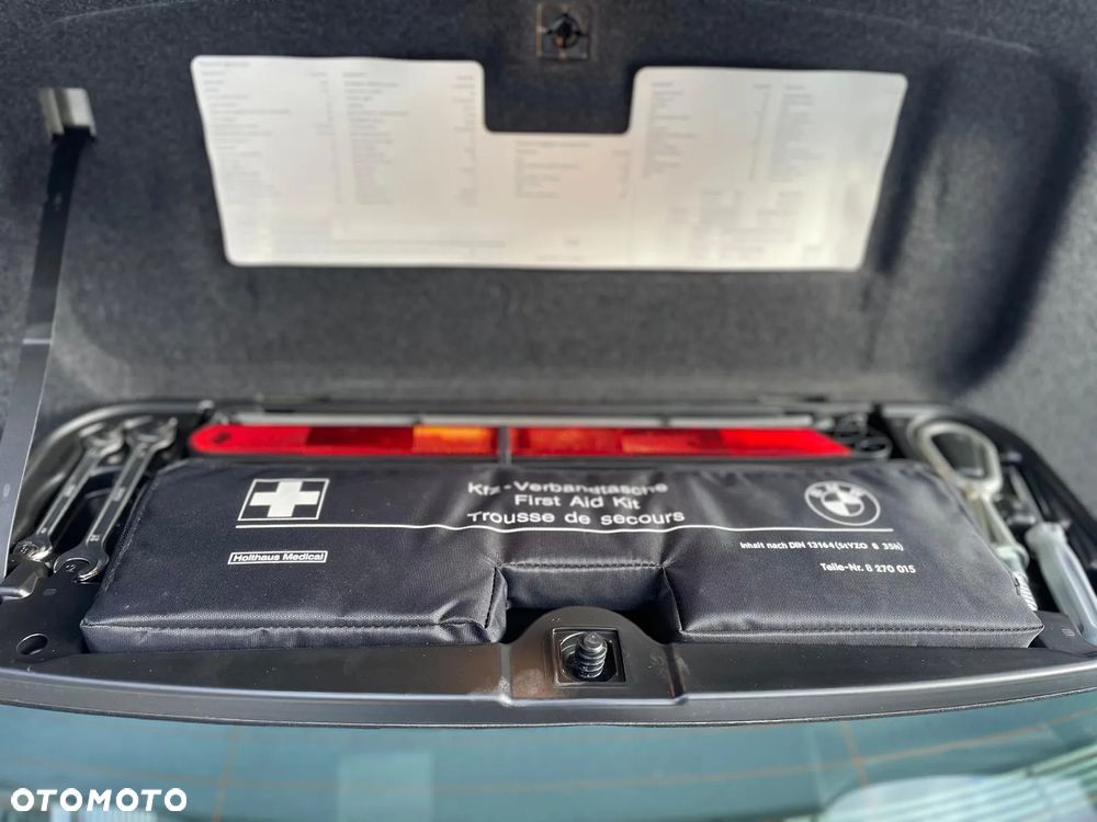 BMW Seria 5 530i - 38