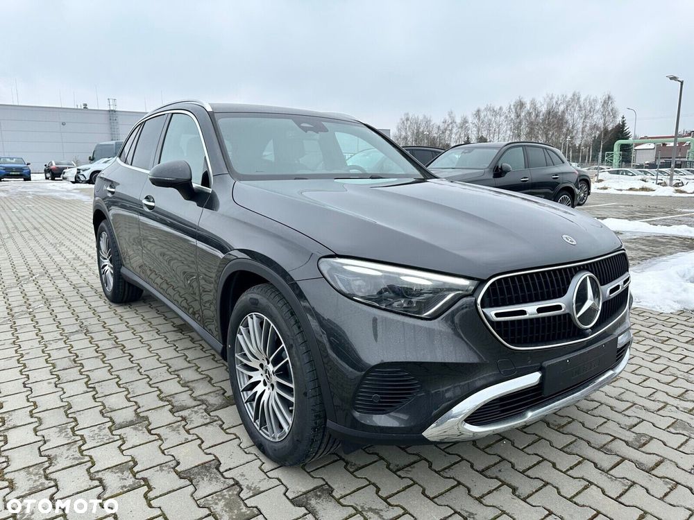 Mercedes-Benz GLC - 3