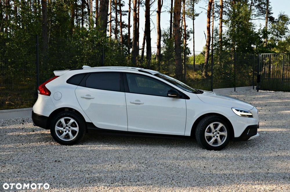 Volvo V40 Cross Country T3 Drive-E Summum - 18
