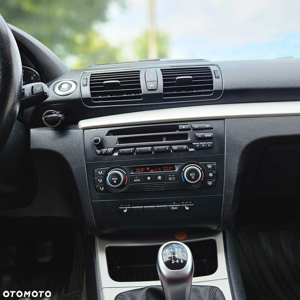 BMW Seria 1 - 19