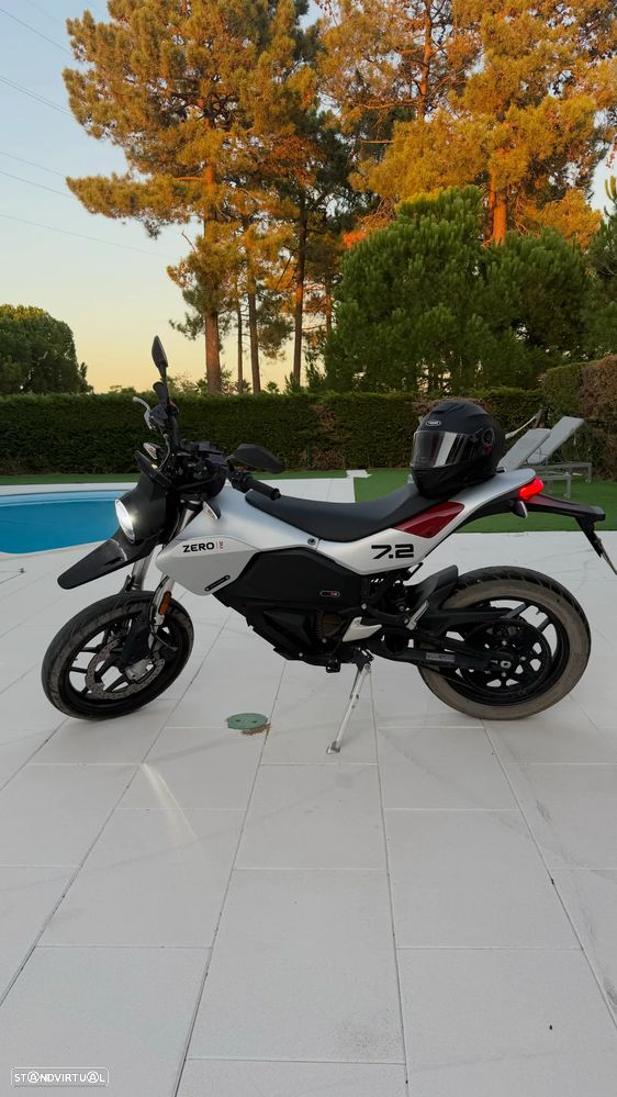 Zero Motorcycles FXE - 1