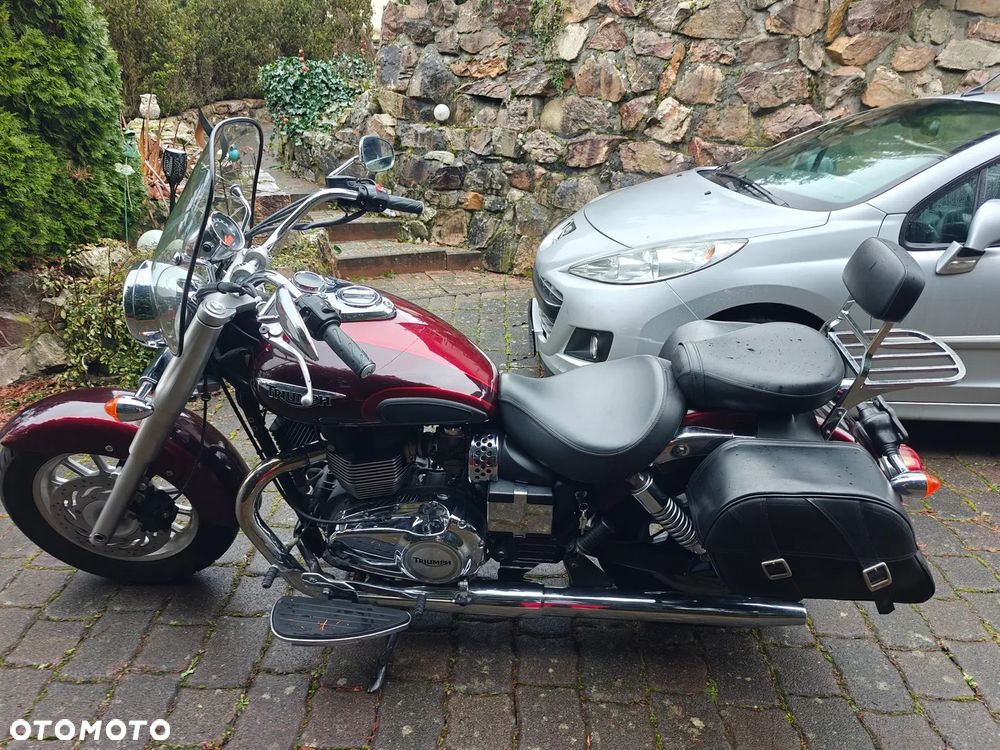 Triumph America - 3