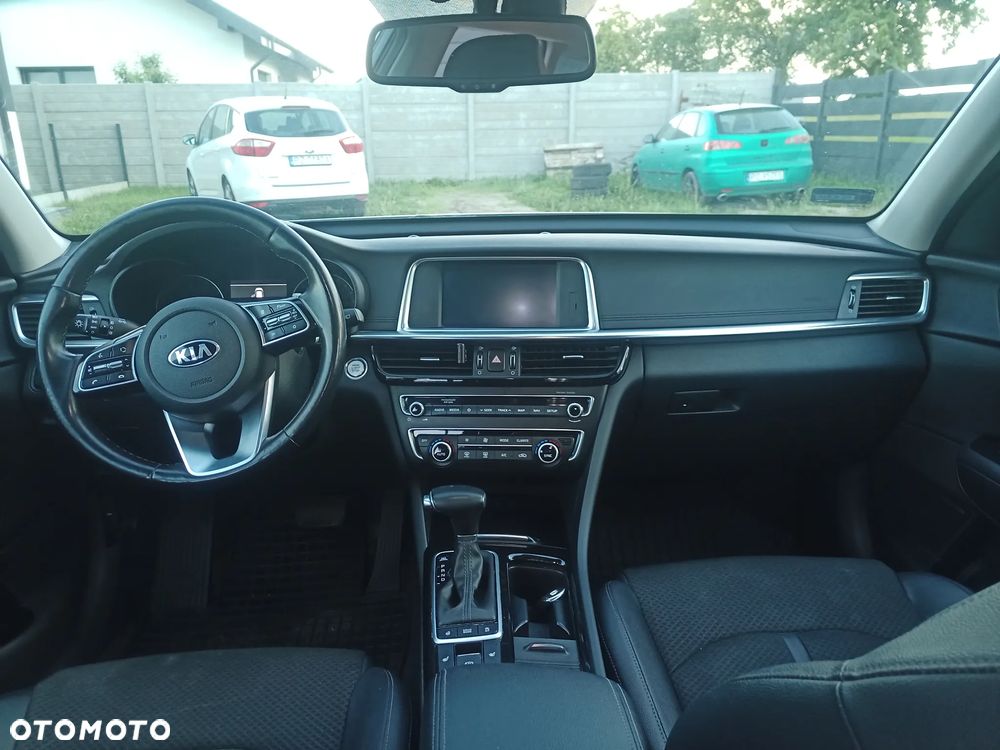 Kia Optima 1.6 T-GDI L DCT - 10