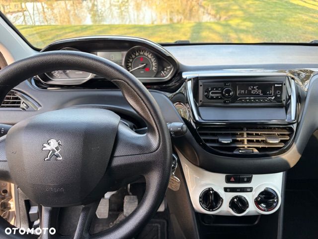 Peugeot 208 1.2 PureTech Access - 12