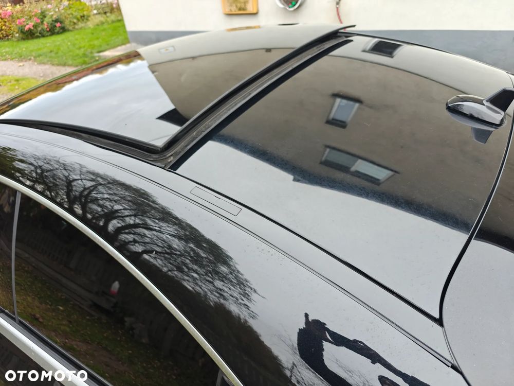 Mercedes-Benz CLA 250 7G-DCT AMG Line - 19