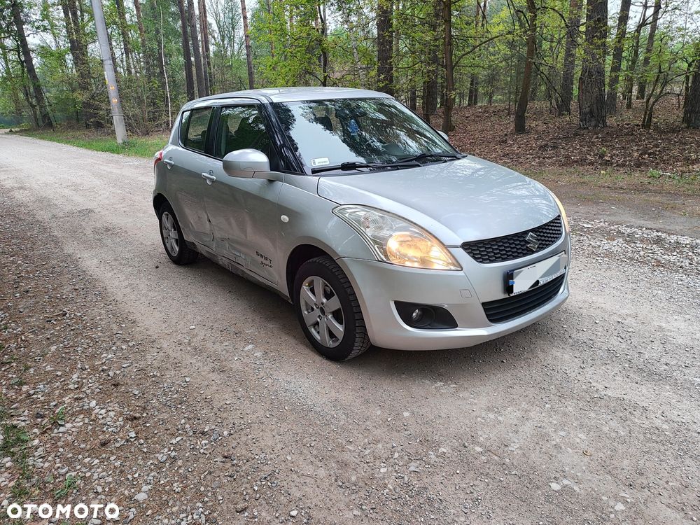 Suzuki Swift - 3