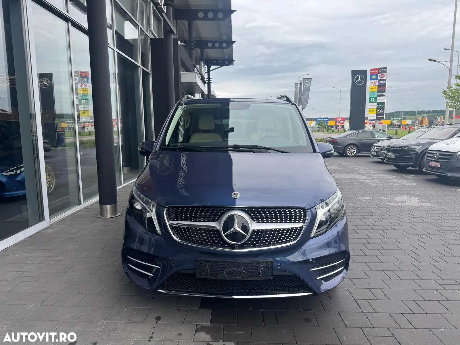 Mercedes-Benz V 300 d Combi Extra-lung 237 CP AWD 9AT Avantgarde - 5